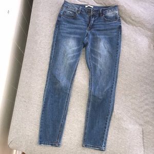 Charlotte Russe Boyfriend jeans size 6